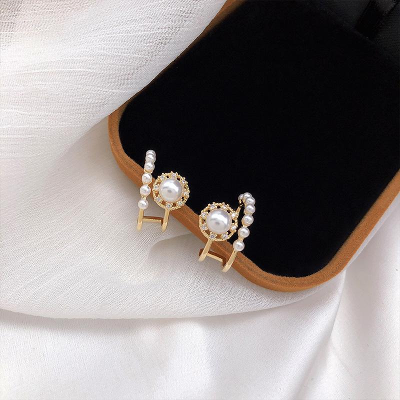 New 911 silver needle exquisite small pearl simple female personality earrings temperament versatile earrings