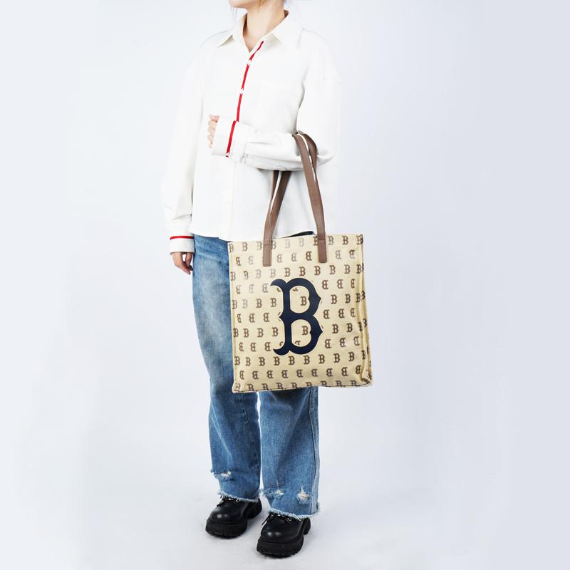 New MLB Monogram Collection Polyester Square Bag Combo Handbag Regular Women's Khaki 3AORL011N-43BGS