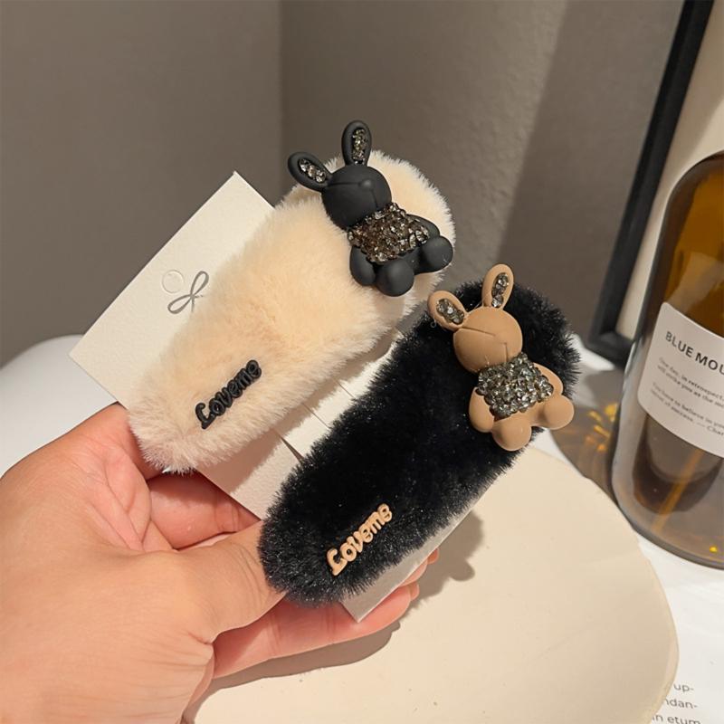 Rabbit Shape Hairpin Lovely Female Rhinestones Bunny Plush Clip Headdress Lolita Hair Barrette Nonslip Hair Clip for