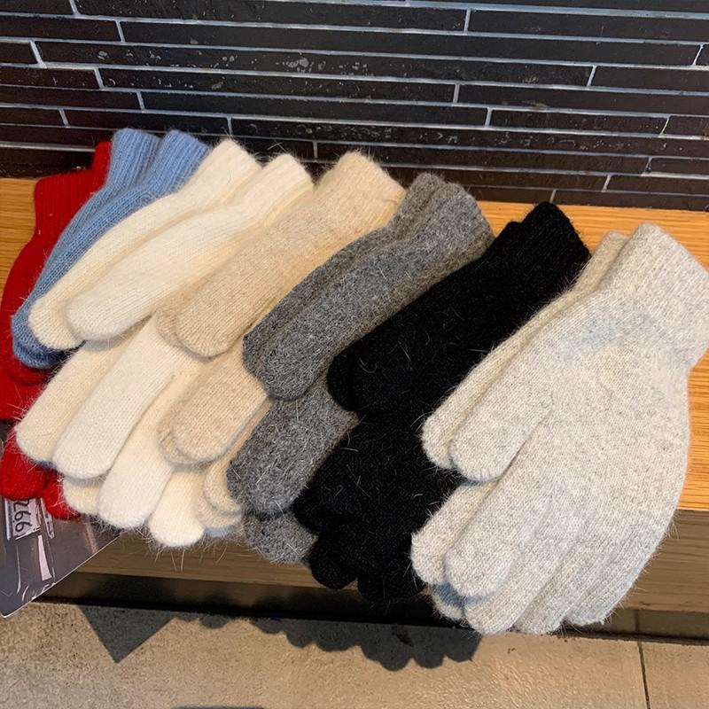 Korean Winter Touchscreen Knitted Gloves - Stylish Windproof Warmth for Women and Students