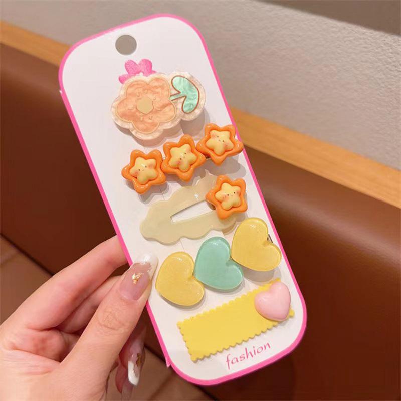 

Детский акриловый набор заколок для волос с цветами и клубникой Default