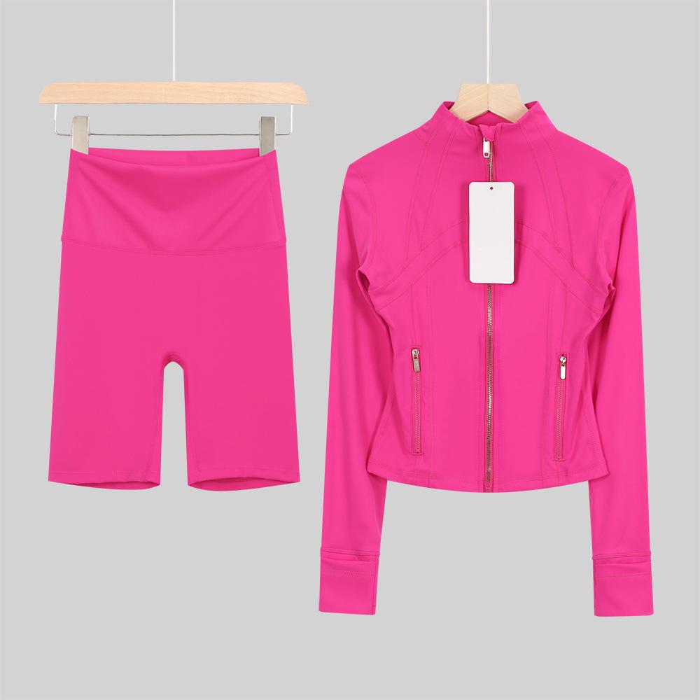 

Lulu Yoga Set: Stand-Collar Top & High-Waist Shorts, Superior Comfort & Flattering Fit XXL