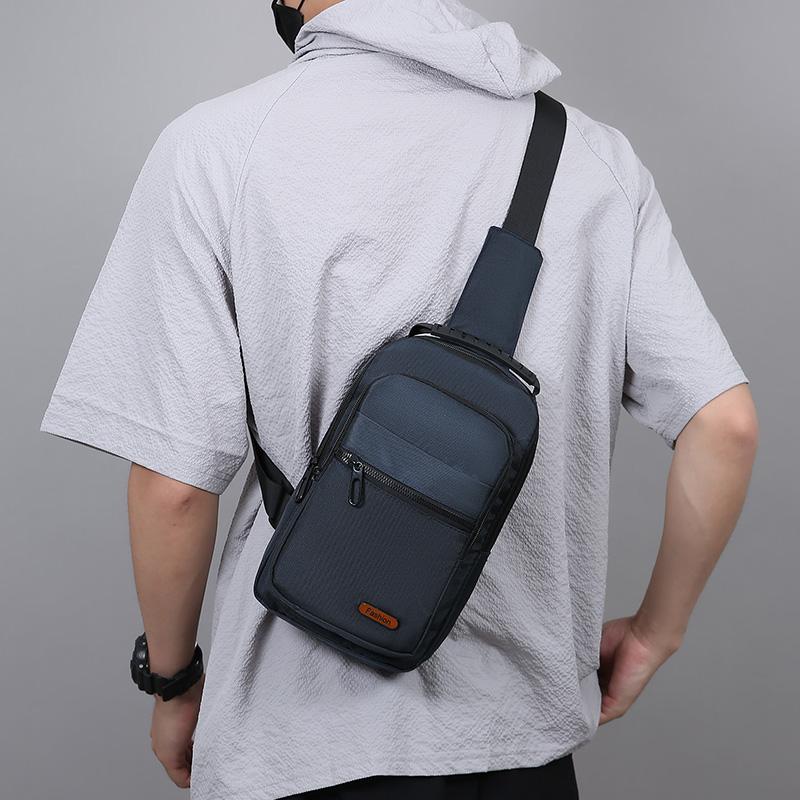 Torba Crossbody Męska o Dużej Pojemności na Dojazdy Torba na Klatkę Piersiową