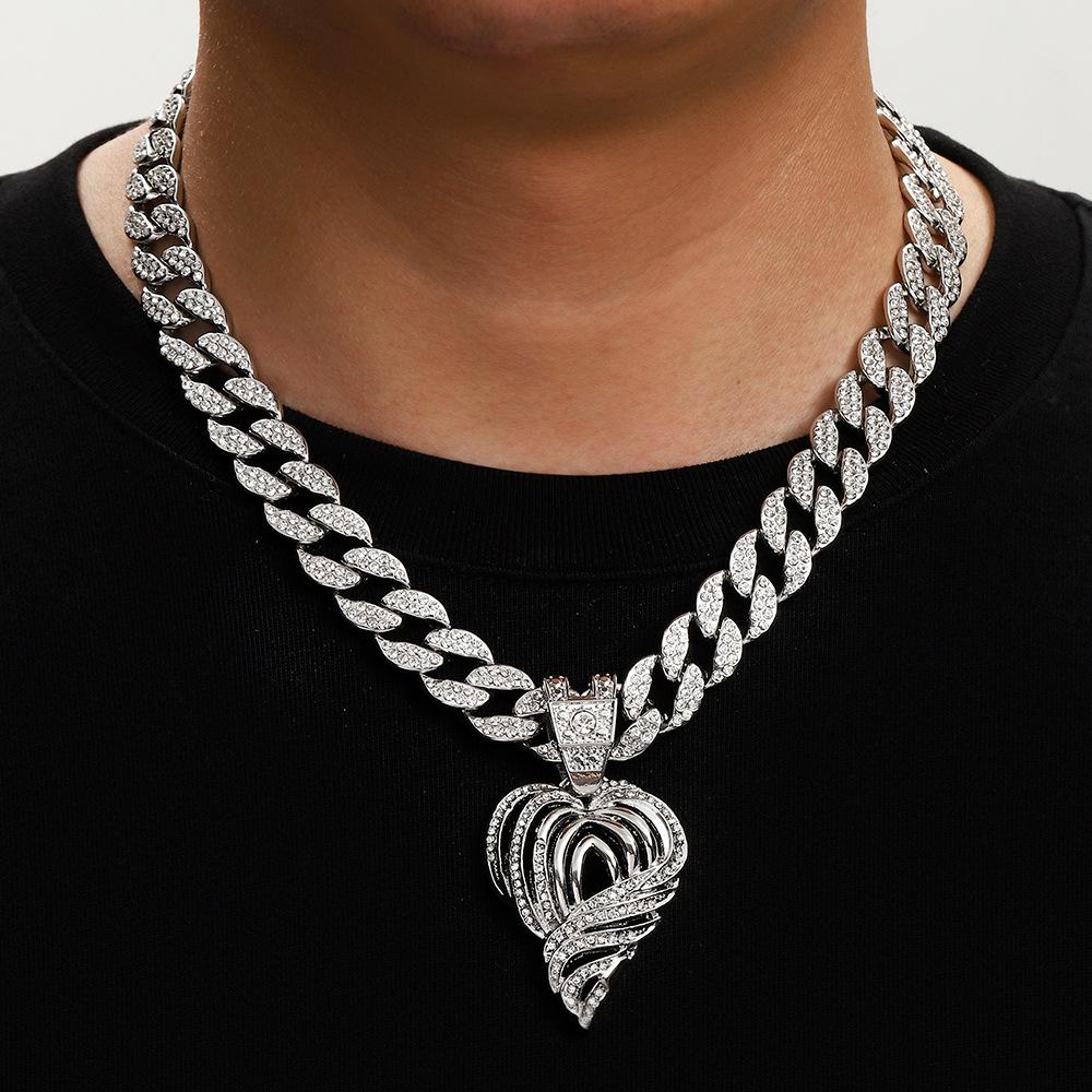 Full Diamond Hollow Love Alloy Pendant Hip Hop Personality Design Sense Men'S Necklace