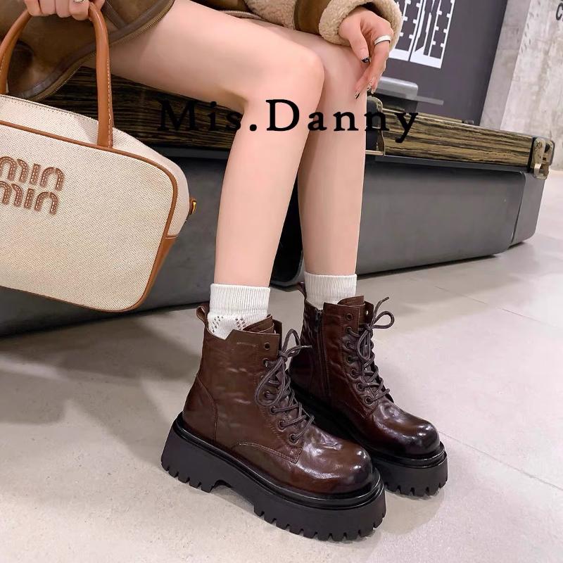2024 New Warm Boots Women Winter Short Plush Fur Ankle Snow Boots Front Lacing Square Heel Middle Follow Women's Fashion Boots