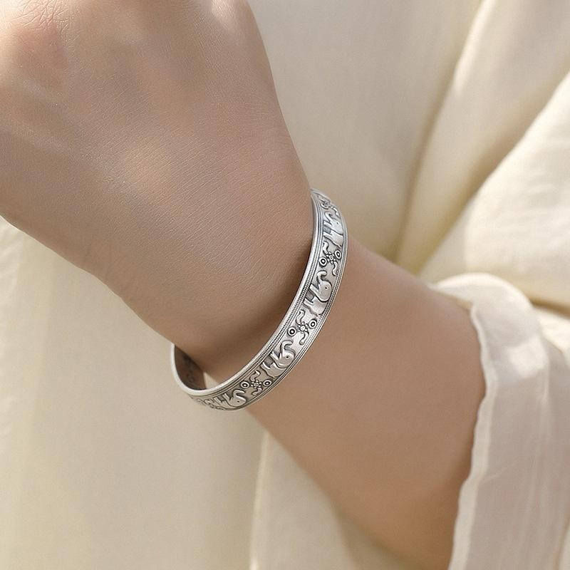Follow-up Mantra Bangle Women Jewelry Vintage Silver-Plated Scripture Auspicious Elephant Bangle Male Retro Hand Accessories