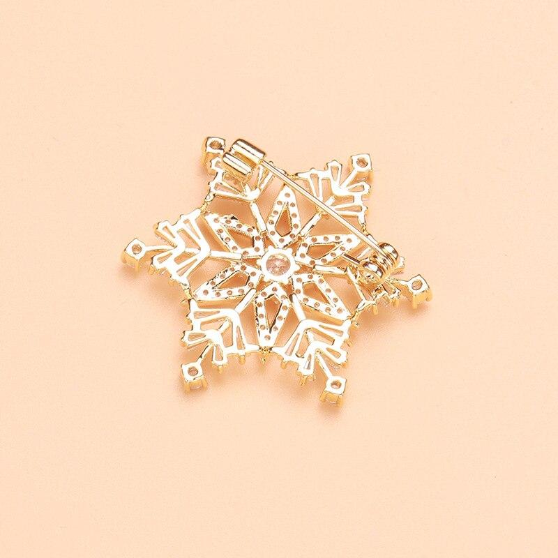 Blucome Temperament Three-dimensional Snowflake Zircon Brooch Ladies Office Suit Coat Pin Buckle