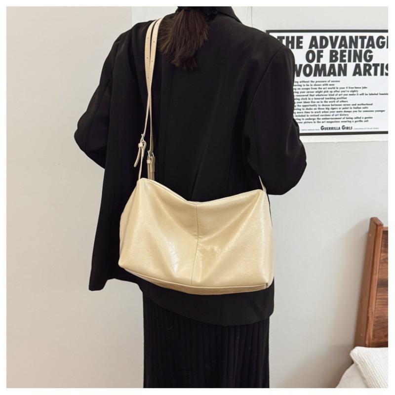 Casual Large-capacity Bag Women's Autumn and Winter New Fashion Textured Shoulder Bag Retro Commuter Tote Bag