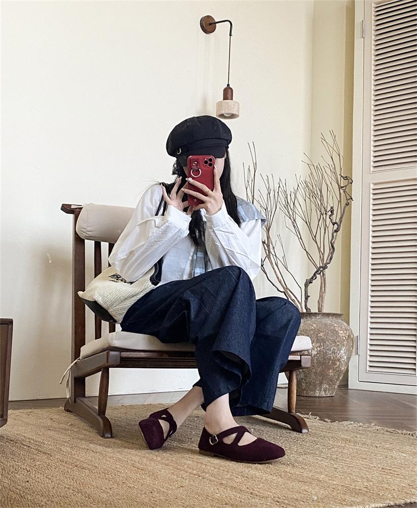 

Fairy foreign style fluffy shoes female winter wear French evening temperament women velvet Mary Jane single shoes flat leather shoes 40 темно-фіолетовий колір