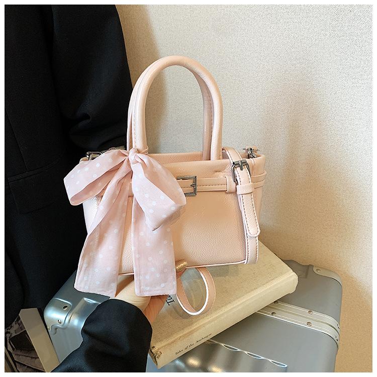 Niche Design Casual Simple Small Square Bag Fashionable New Women's Personalized Shoulder Messenger Bag