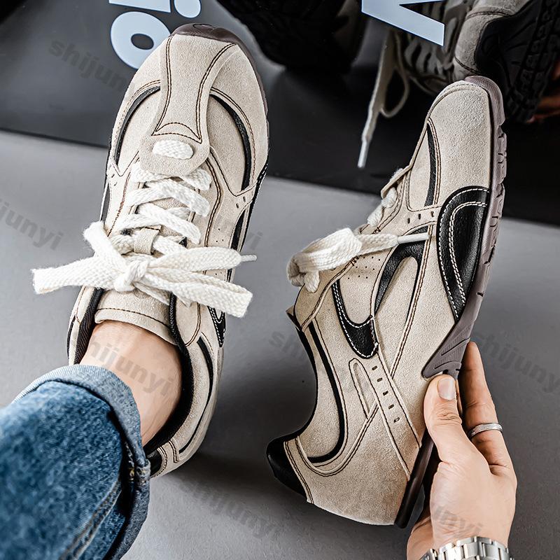 Men's Vulcanized Shoes 2026 Autumn New Vintage Fashion Lace Up Casual Flats Lightweight Comfortable Outdoor Non Slip Sneakers