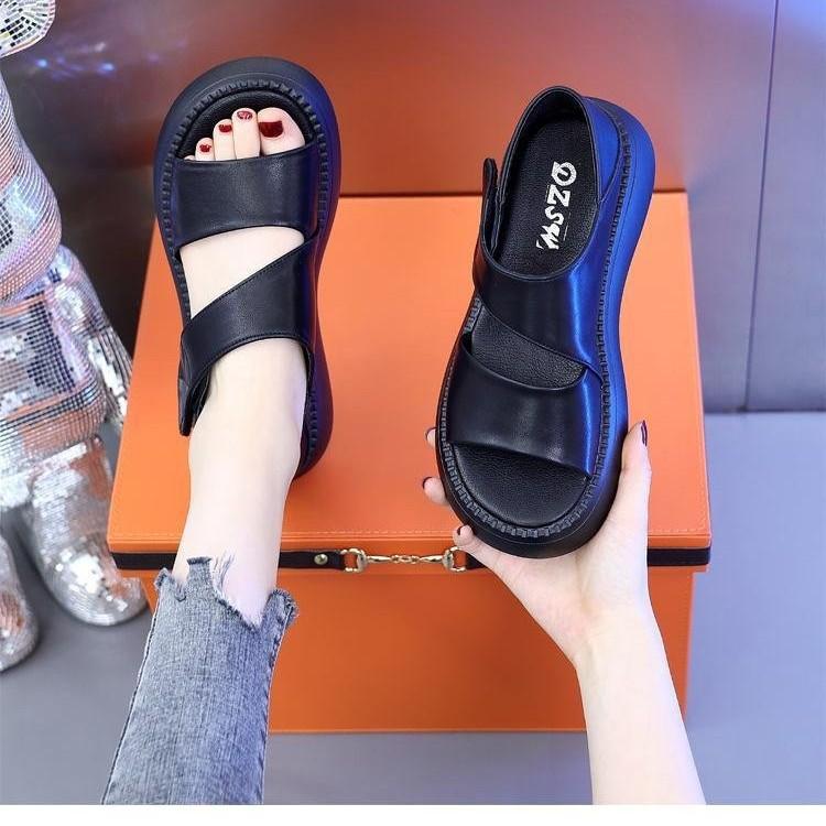 Internet Celebrities Popular Platform Sandals Women's Summer 2025 New Velcro Non-slip Soft Sole Mid-heel Skirt Casual Roman Shoes