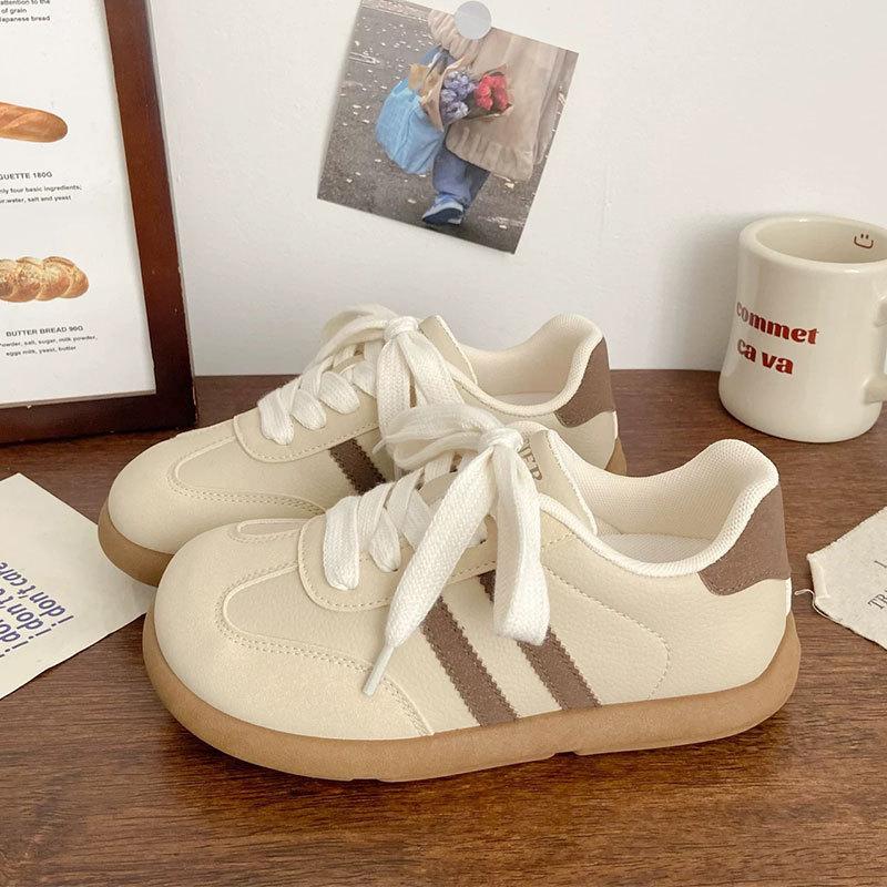 

Универсальные шикарные нишевые корейские студенческие спортивные маленькие белые туфли женские 2025 весна новые уродливые милые с круглым носком немецкие тренировочные туфли на платформе 40 хаки