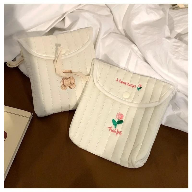 Cute Sanitary Napkins Menstruation Towel Storage Bag Portable Mini  Tampon Monthly Bag Storage Bag