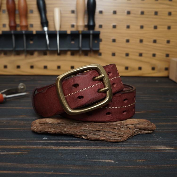 

Чистая коровья кожа, ретро, перфорированная и полированная, пряжка из чистой меди, выдолбленная и состаренная, ремень из натуральной кожи первого слоя, ручная прошивка 130cm