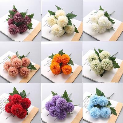 7-Köpfiger künstlicher Blumenarrangement: Ping-Pong-Chrysantheme, Lauch, Distel, Löwenzahn-Bouquet zur Heimdekoration