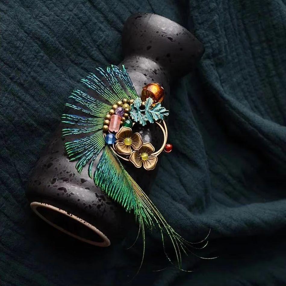 1 Pcs Handmade Peacock Feather Brooch New Ethnic Jewelry Copper Flowers Brooch Glazed Stones Vintage Brooch New