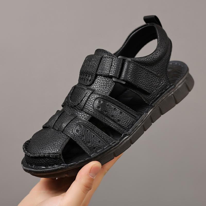 Summer First-layer Cowhide Men's Sandals Leather Bag Head Beach Shoes Outside Breathable Men's Casual Middle-aged Men's Shoes Soft