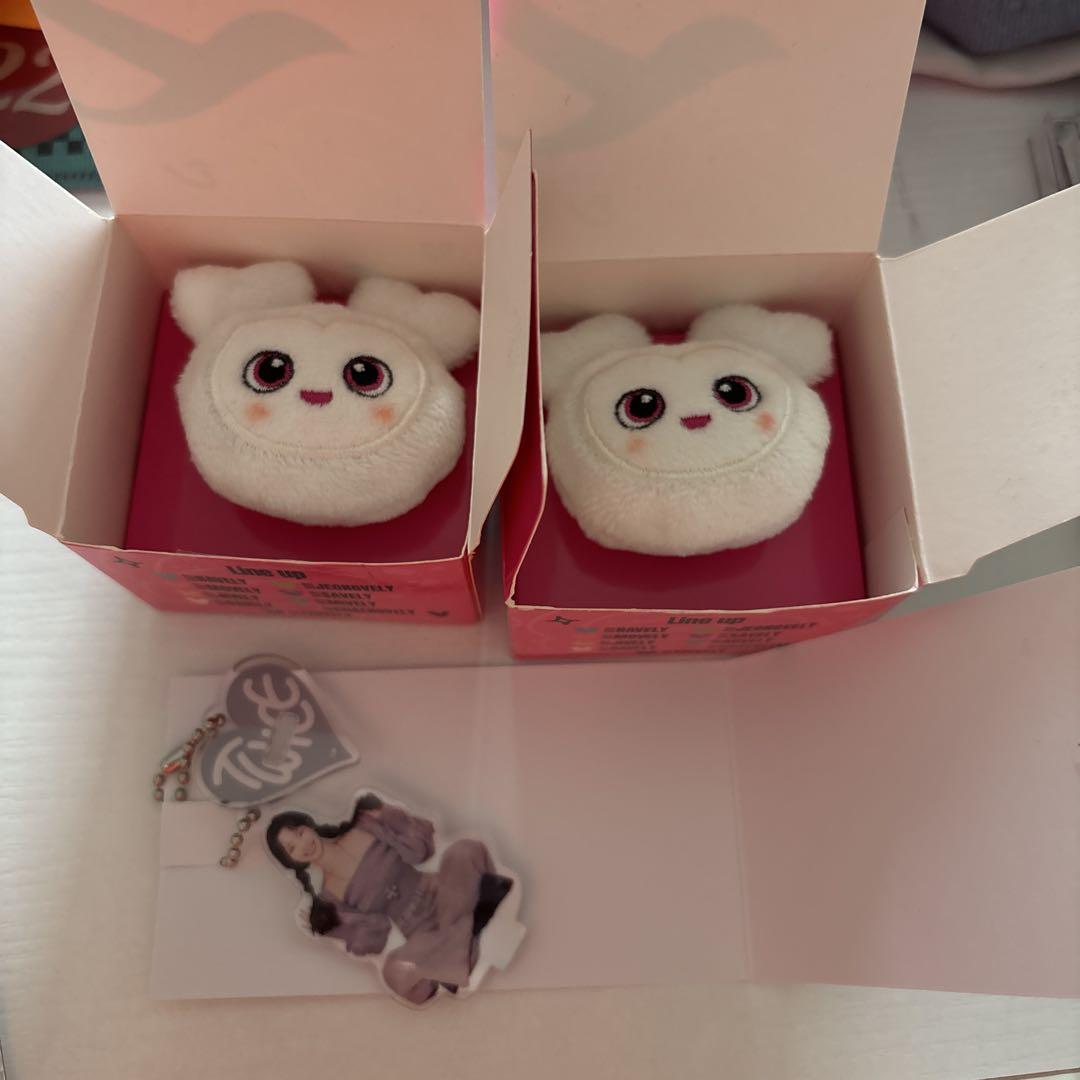 

[USED] TWICE Dahyun Plush Ring Mini Acrylic Stand Charm