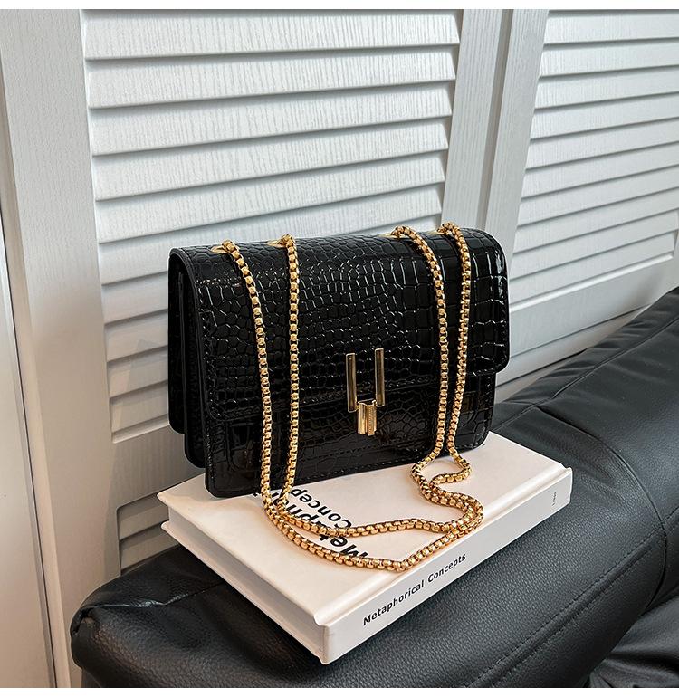 

Fashion crocodile pattern small bag women s 2025 new high-end light luxury small square bag chain commuter shoulder messenger bag чёрный
