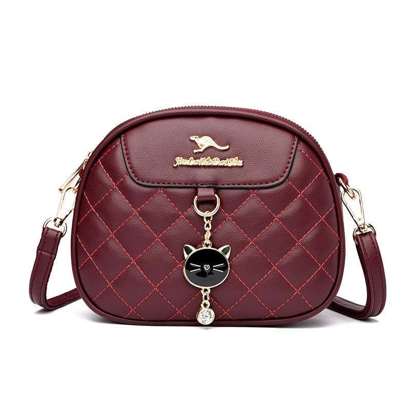 

Bag women s autumn new 2025 simple fashion versatile texture shoulder messenger bag Korean version ins style small bag бордовий