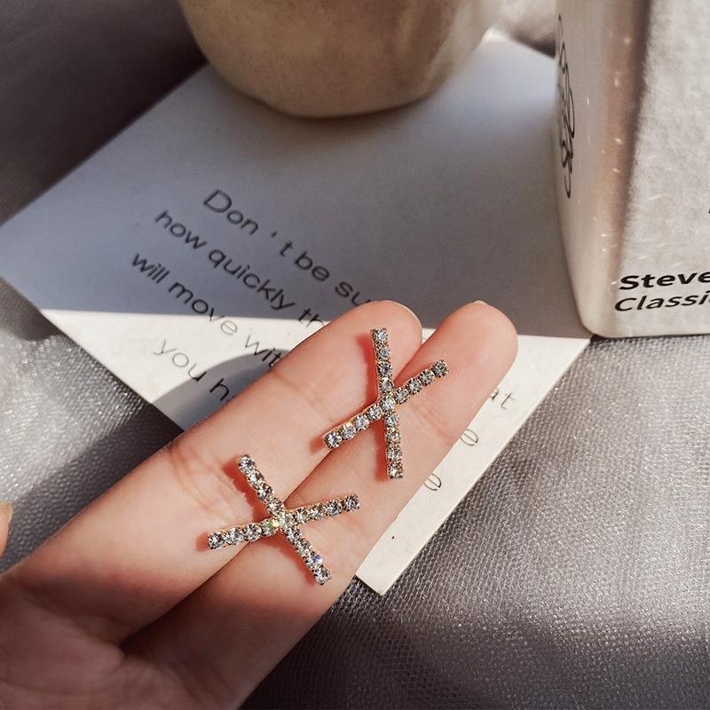 Sweet Personality, Japanese and Korean Temperament Earrings, Commuter X Cross Geometric Stud Earrings, Fashionable and Exquisite Diamond Earrings