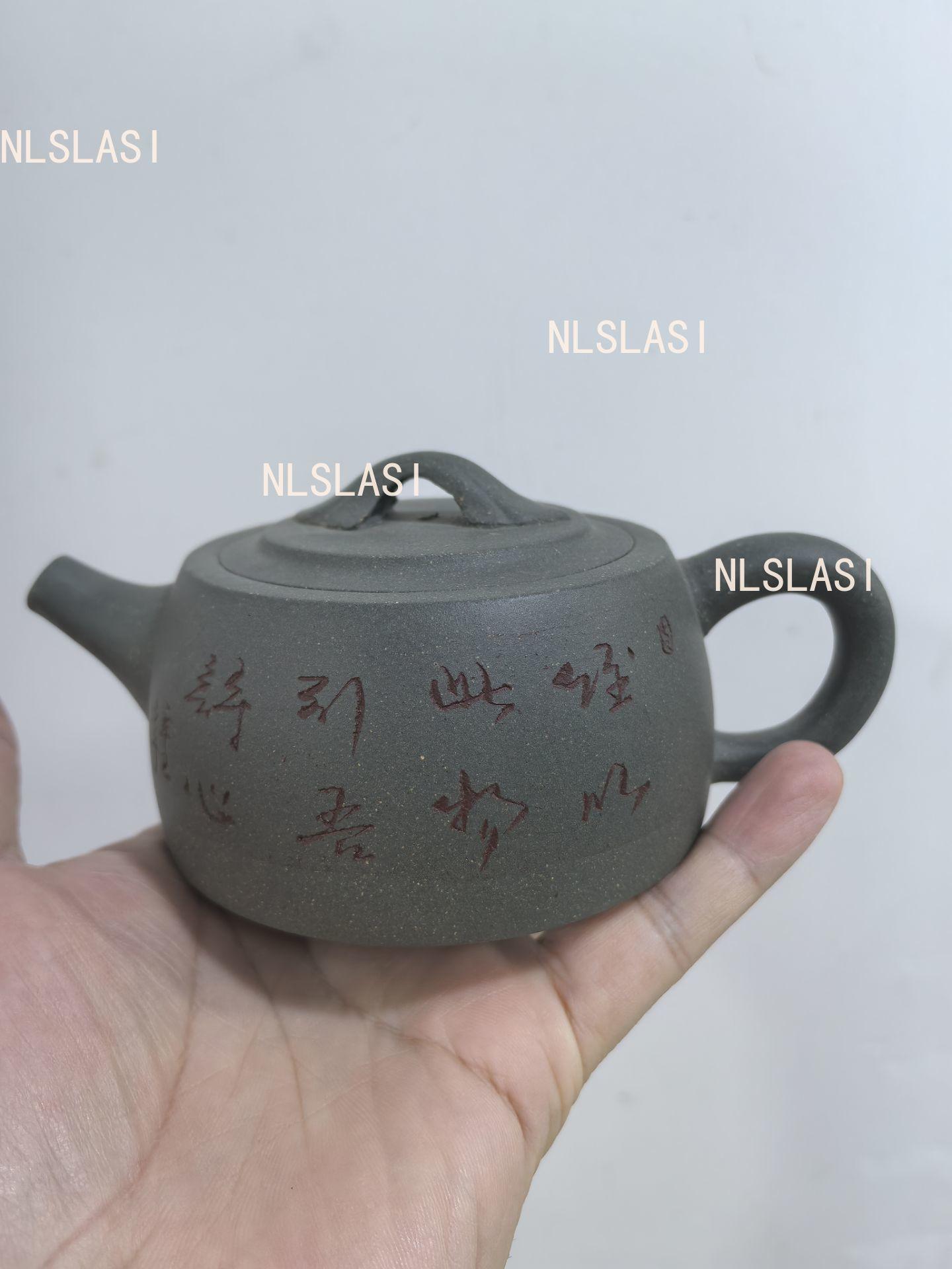 

Yixing Tea Pot Purple Clay Filter Stone Scoop Teapot Beauty Kettle Raw Ore Handmade Boutique Tea Set Customized Authentic 110ml