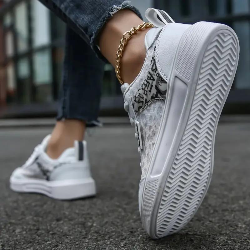 Womens Shoes White Sneakers Flat Casual Shoes Breathable Comfortable Women Slippers Shoe for Women Lace Up Women Vulcanize Shoes