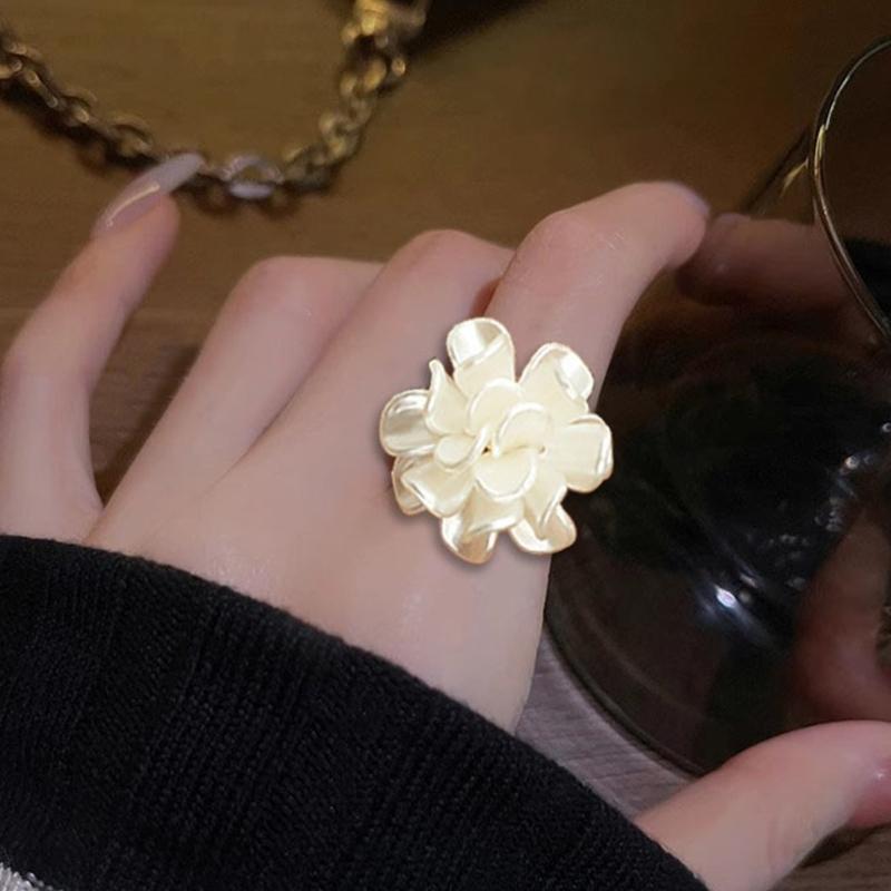 Inel Reglabil Elegant cu Floare Camelia Design Floral 3D Pentru Femei Bijuterii de Modă Cadou Pentru Ea Aliaj Acril Accesoriu