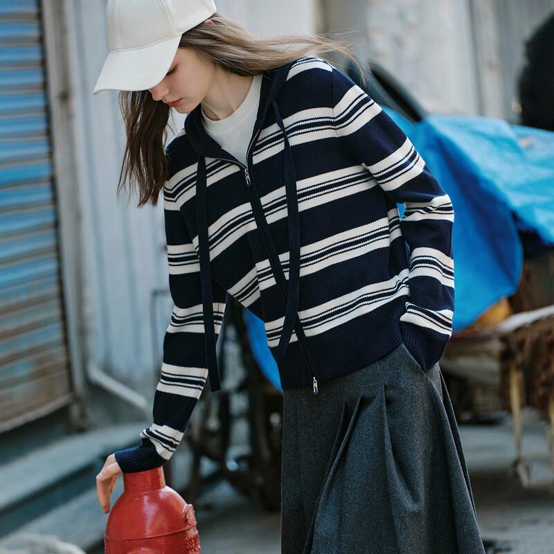 

Navigare Women s Hooded Long Sleeve Cardigan L