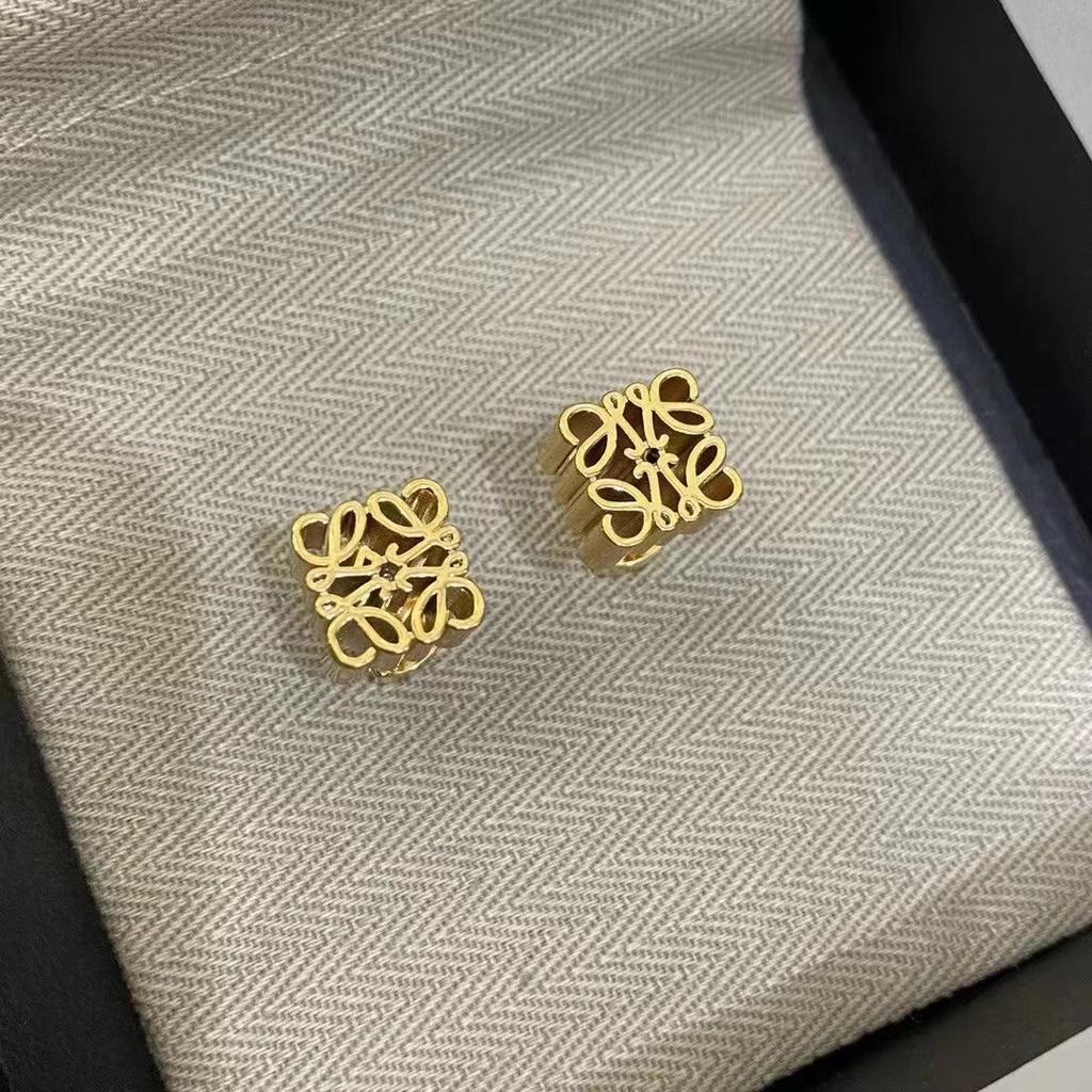 Retro French Earrings Designer Vintage Earrings Women's High-End Light Luxury Statement Stud Earring for Women Gifts KTJ