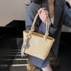 Spring and Summer Popular Small Bags for Women's New Fashion Versatile Messenger Bags, High-end Portable Bucket Bags