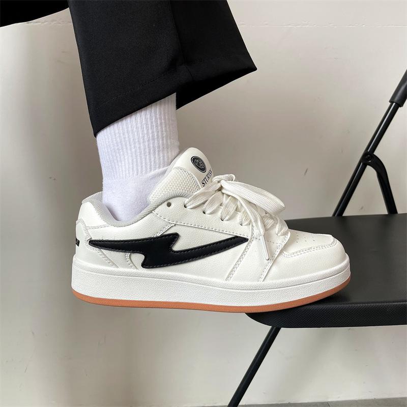 Hong Kong style platform bread shoes men's ins Guochao 2025 summer new couple leisure sports shoes student board shoes