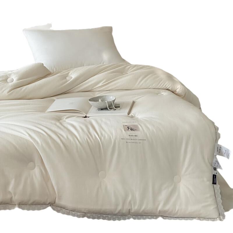 Mling Four Seasons Quilt