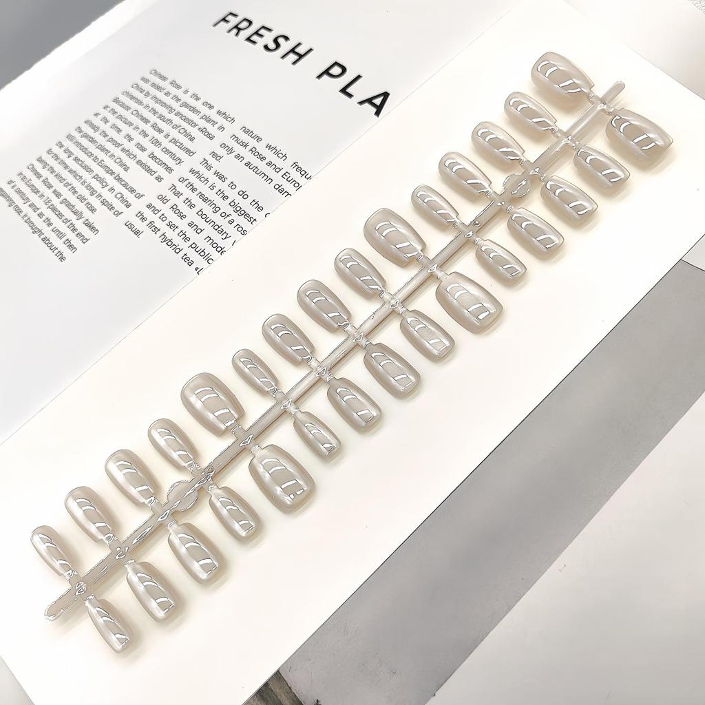 Aurora Cat-Eye Gradient Blush Electroplated Nail Tips