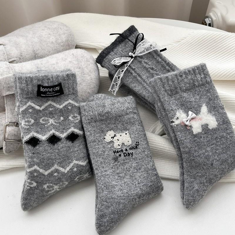 Female Cartoon Puppy Socks with Bow, Grey Mid-calf Socks, Versatile for Winter, Thick Woolen Warm Stockings
