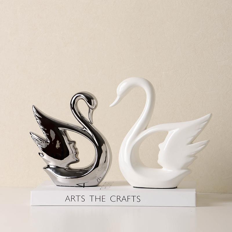 Resin Swan sculptures figurines home decor ornaments Electroplating crafts living room decorations table decoration Wedding Gift