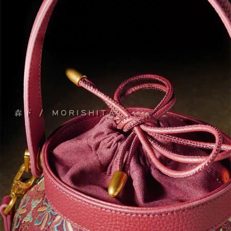 Morishita new Chinese intangible cultural heritage Song Jin lantern bag new national style red early spring portable messenger cowhide women's bag