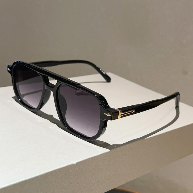 

Classic Rivet Vintage Double Bridge Pilot Sunglasses Women For Men 2026 New Luxury Brand Designer Sun Glasses Popular Eyeglasses