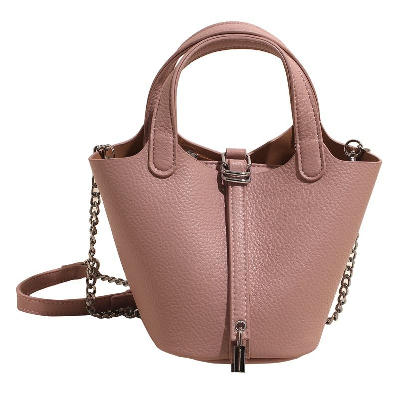 

Сумка-ведро ручной работы Женская повседневная универсальная сумка-цепочка для поездок на работу Новая наплечная сумка-мессенджер With pendant розовый