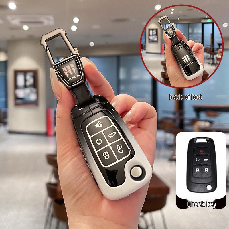 Buick Excelle Premium Key Case for Yue Lang, Ying Lang XT/GT, and Junyue/Junwei 2021 Models.