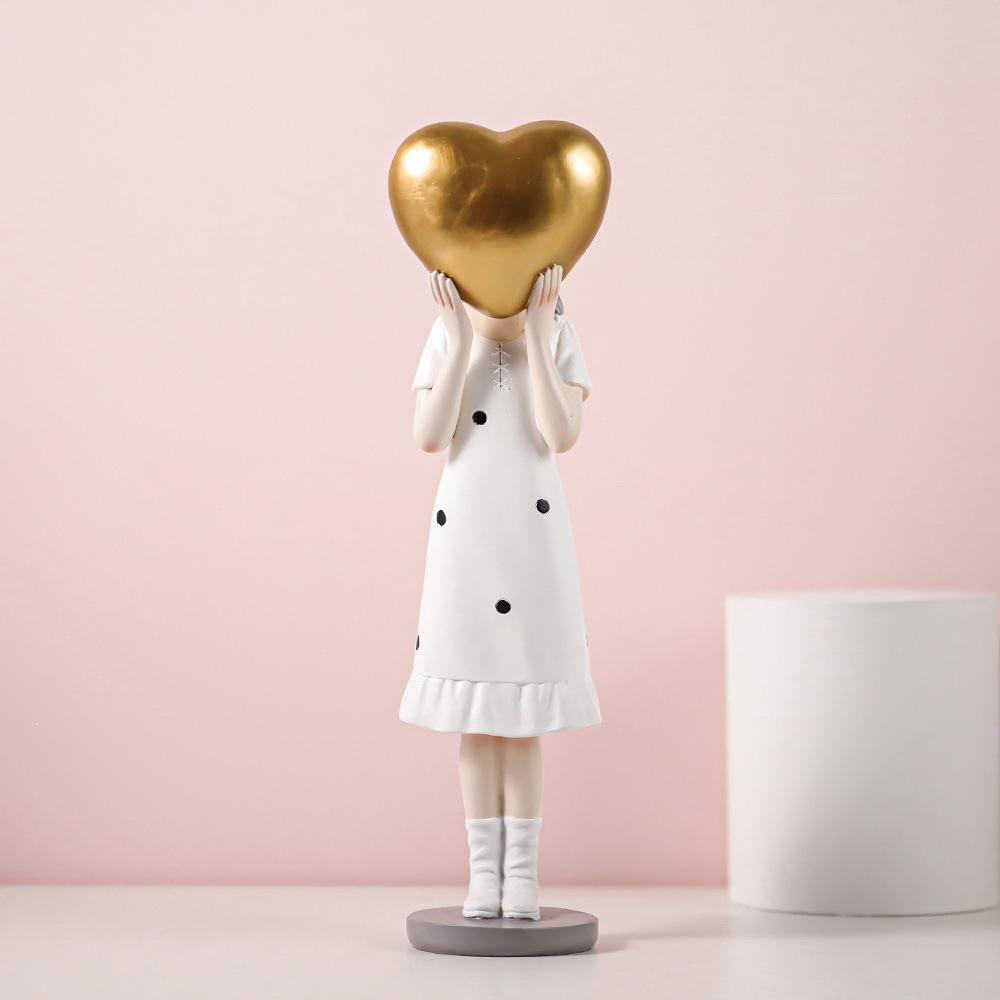 Nordic Modern Girl Resin Statues Living Room Decor Character Model Home Decoration Accessories Office Ornaments Birthday Gift