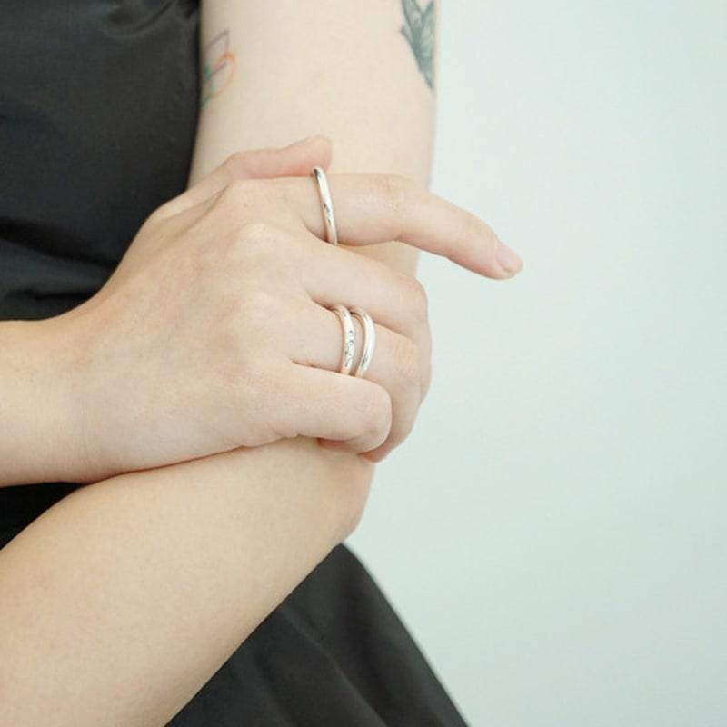 pinu curve line ring 001