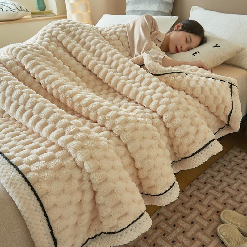 Autumn Winter Warm Sleeping Blanket Soft Comfortable Flannel Fleece Blankets for Bed Cozy Fluffy Warmth Blanket