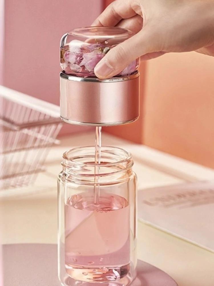 Tazza con Infusore per Tè in Vetro - Doppia Parete Isolante e Resistente al Calore, Carino Tumbler Portatile per Donne, Viaggi Estivi e Uso in Ufficio