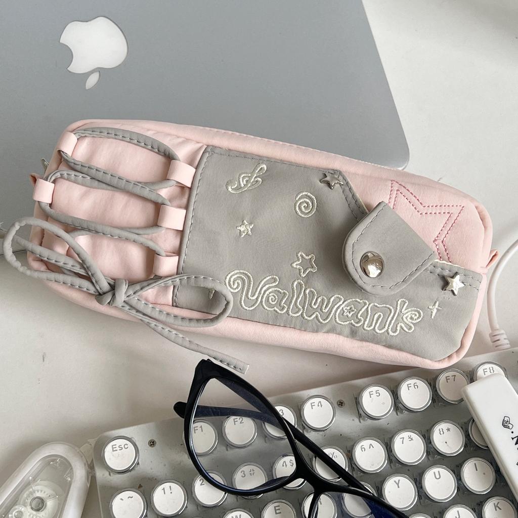 New pencil case girls high value ins primary school students stationery bag junior high school students pencil case large capacity