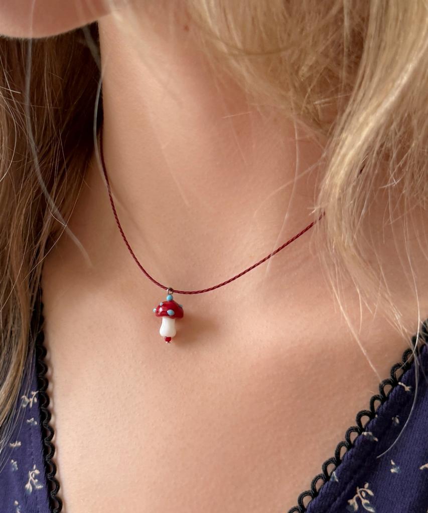 Fantastic Planet Mini Mushroom String Necklace (3Colors)