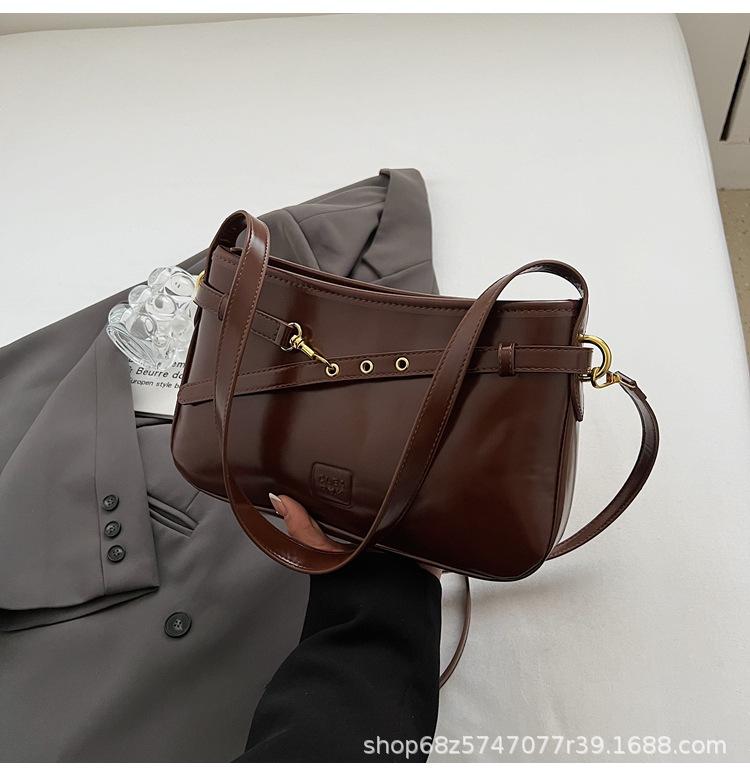 High-end Retro Underarm Bag Women's 2025 New Versatile Simple Small Square Bag Temperament Popular Niche Crossbody Bag