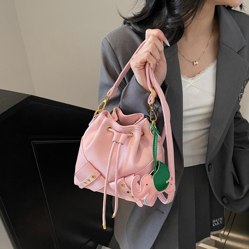 Fashion Small Bag Women's New Bucket Bag Versatile Shoulder Messenger Bag