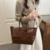 Women Vintage Crocodile Pattern Large Capacity Casual Commuter Shoulder Tote Bag